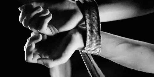 【西檬之家】BDSM新人指南：读懂字母圈的S属性与核心术语